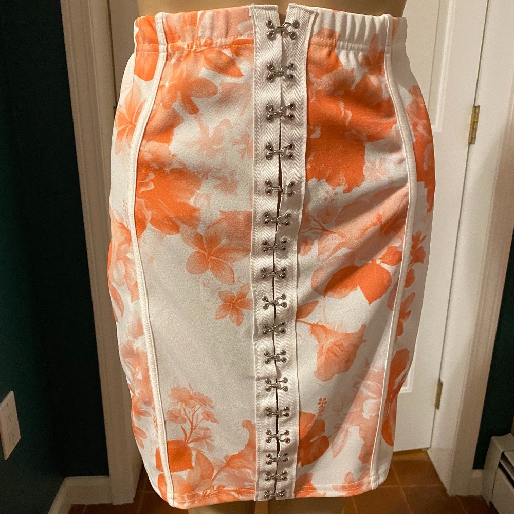 NWT PLT orange flower print clasping mini skirt